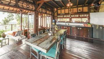 Vila Tradisional, 2 kamar tidur | Dapur pribadi | Ketel listrik