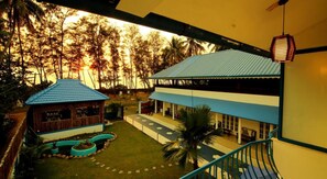 View from property - Mare blu Resort (Kochi)