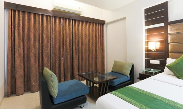 Room - Hotel Apple Inn (Vapi)