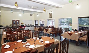 Daily continental breakfast for a fee - Alwar Bagh Sariska by Aamod (Alwar)