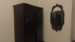 Deluxe Double Room, 1 Queen Bed, City View