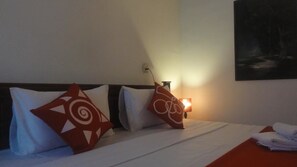 Deluxe Double Room, 1 Queen Bed, City View | Desk, iron/ironing board, rollaway beds, free WiFi