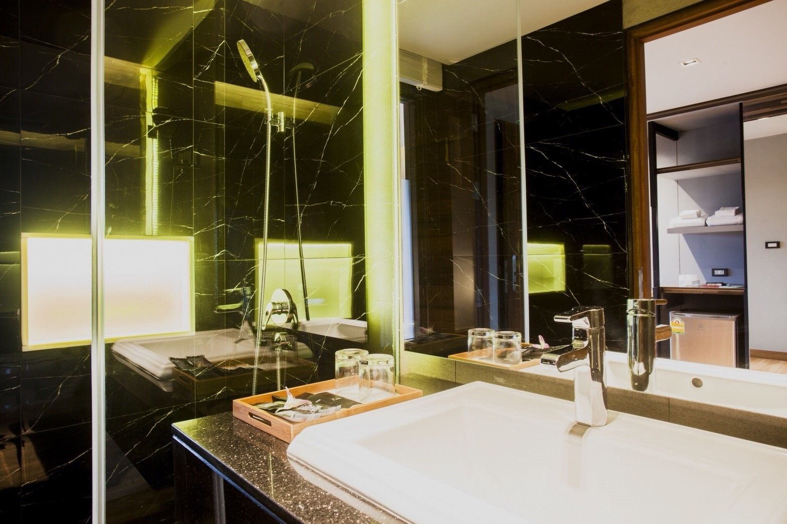 Foto - The Glory Gold