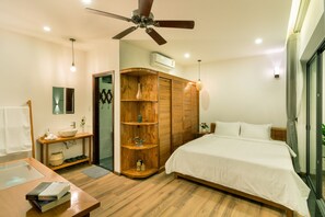 Family Villa, 3 Bedrooms | 3 bedrooms, minibar, in-room safe, desk - May Villa (Da Nang)