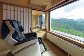 Deluxe-Zweibettzimmer (with Private Open-air Bath, Akane) | Ausblick vom Zimmer