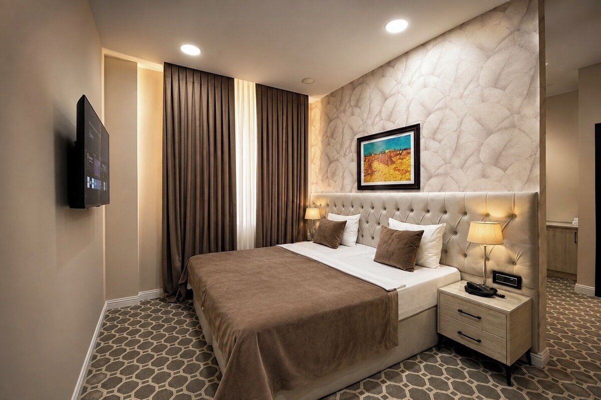 Superior Quadruple Room | 1 bedroom, premium bedding, minibar, in-room safe