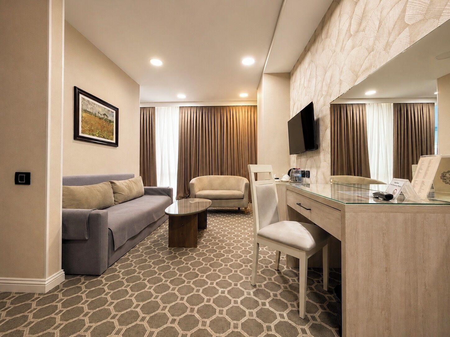 Foto - West Shine Hotel