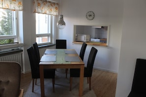 Classic Apartment | 1 bedroom, blackout drapes, iron/ironing board, free WiFi - Slottsbädden (Raseborg)