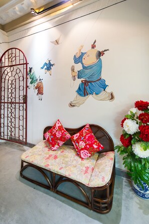 Interior - The Neighbors Hostel - Adults Only (Phuket)