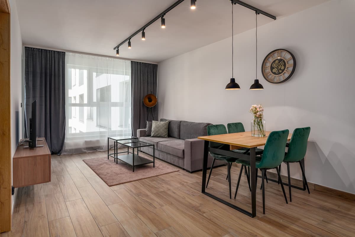 Appartement Affaires, 1 chambre (Pure Rental Apartments C2216) | Coin séjour