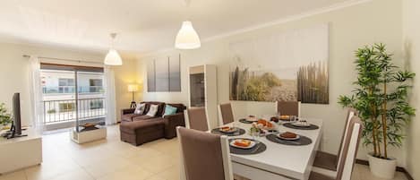 Apartment (2 Bedrooms) | Floor plan