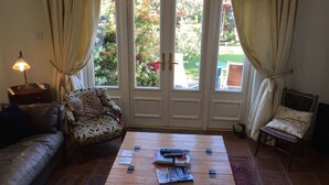 Apartment, 1 Bedroom | Living room - XV Albert Place (Stirling)