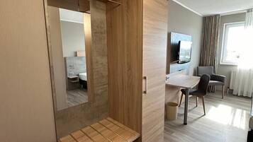 Doppelzimmer | Schreibtisch, kostenloses WLAN, Bettwäsche