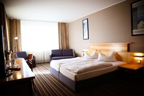 Tweepersoonskamer | Een bureau, gratis wifi, beddengoed