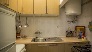 Apartament, 1 dormitori | Cuina privada | Frigorífic gran, microones, forn i placa de cuina