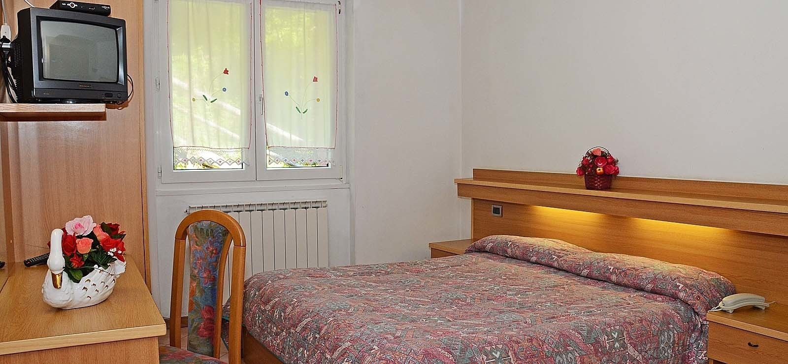 in-room safe, desk, cots/infant beds, free wifi