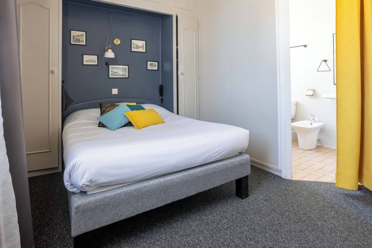 family suite | individually decorated, individually furnished, desk, blackout curtains