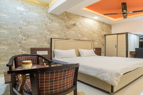 Hotel Zorba, Deesa - Deesa