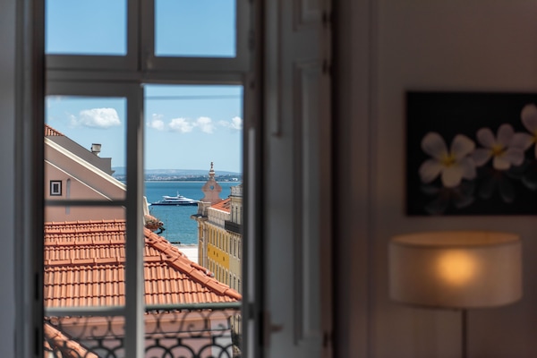 Apartment, 3 Bedrooms | Water view