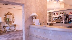 Bar (on property) - Hotel Della Rosa (Ancona)