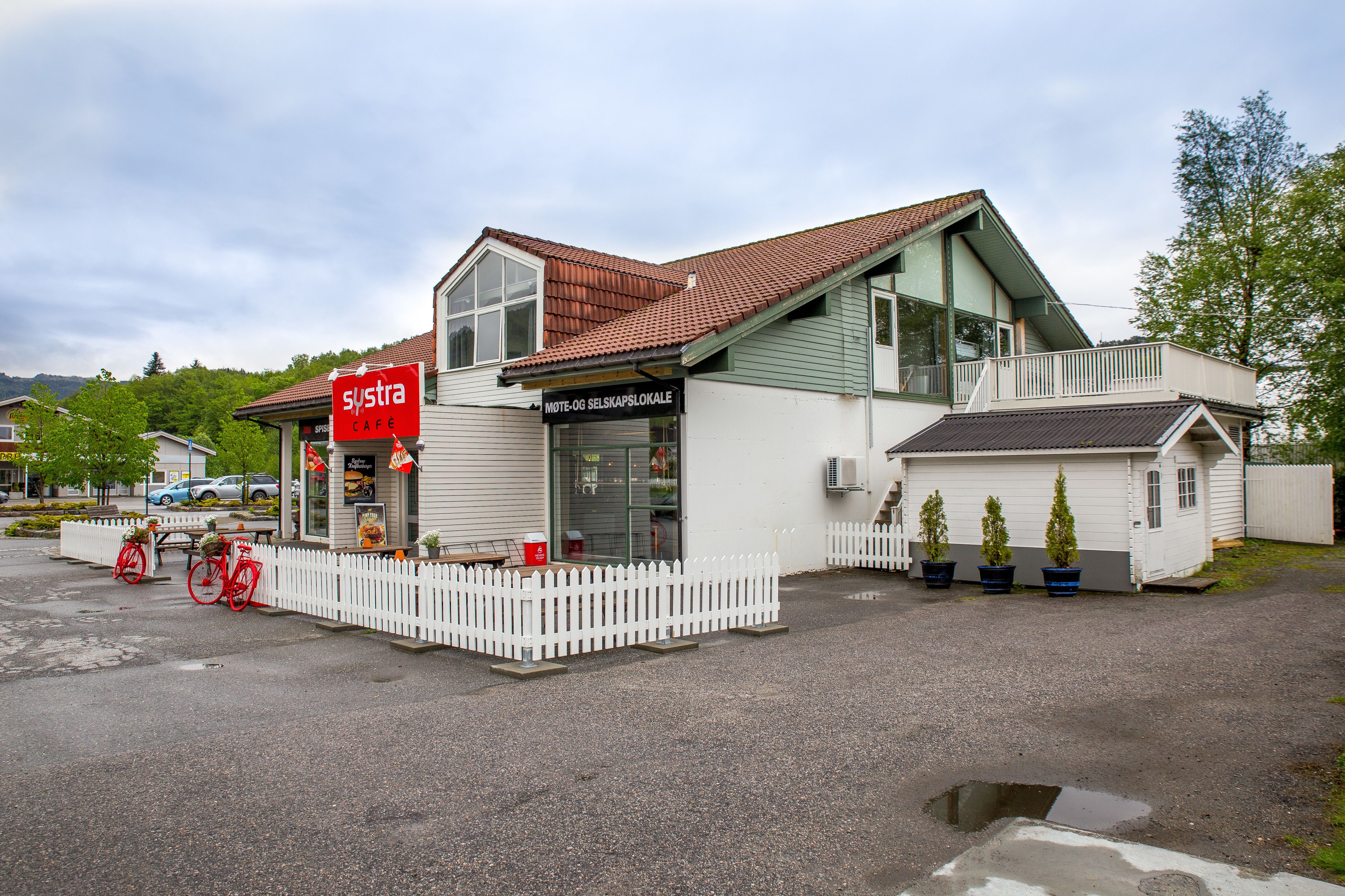 숙박 시설 정면