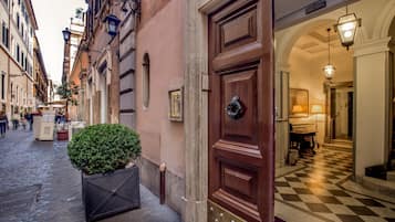 Entrada de la propiedad