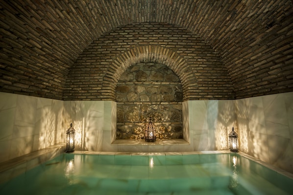 Steam room, Turkish bath, body treatments, massages - Riad Medina Mudejar (Toledo)