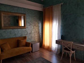 Chambre Double Deluxe (Alheli) | Articles gratuits dans le mini-bar, décoration personnalisée