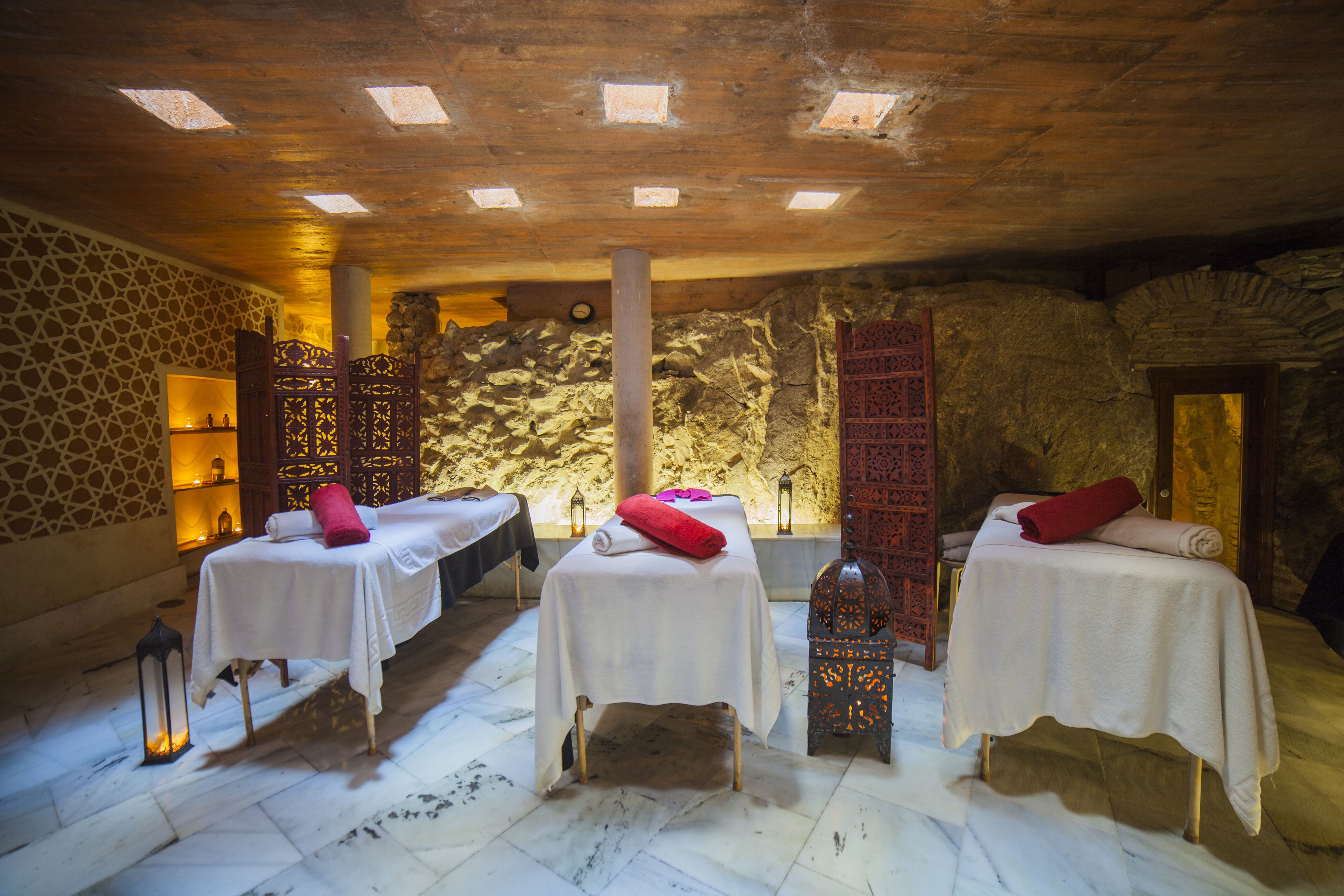 steam room, turkish bath/hammam, body treatments, massages