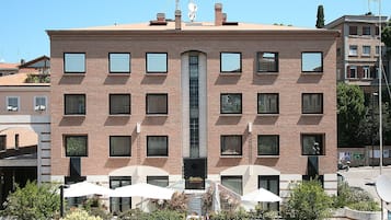 Fachada de la propiedad