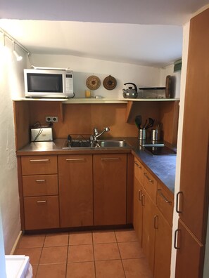 Cabin (1-2 Pers) | Bếp riêng | Tủ lạnh, lò vi sóng, lò nướng, bếp nấu 
