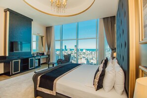 Junior Suite, Sea View | Down comforters, Select Comfort beds, minibar, in-room safe - JRW Welmond Hotel & Casino Batumi (Batumi)