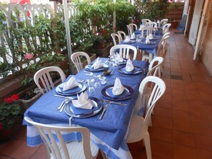 Lunch and dinner served, Italian cuisine - Hotel Fiammetta (Livorno)