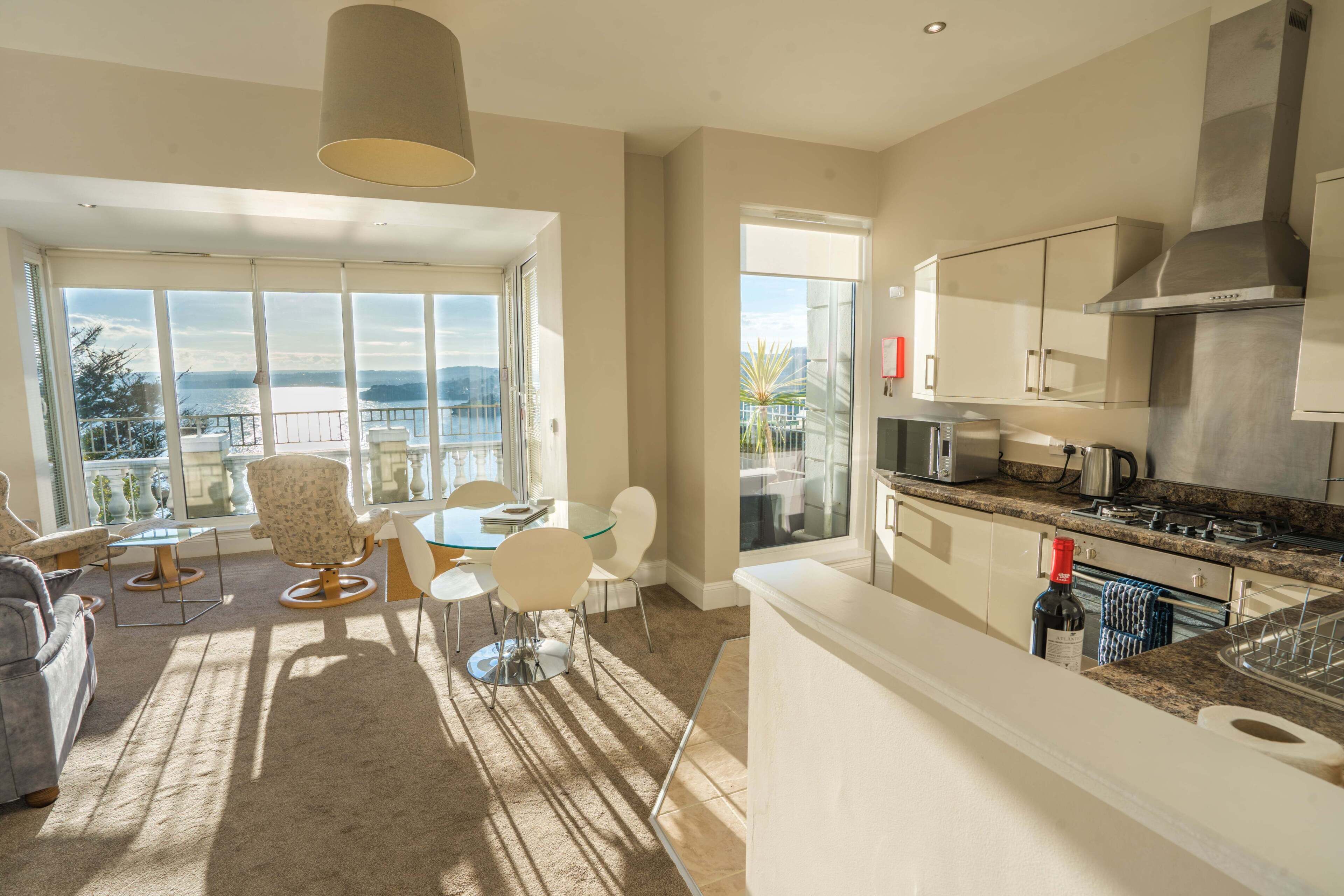 Panoramic Apartment, 1 Double Bed with Sofa bed, Sea View, Beachfront (Apartment 7)