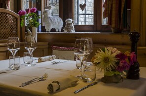 Lunch and dinner served, local and international cuisine - Residence Cima Jazzi (Macugnaga)