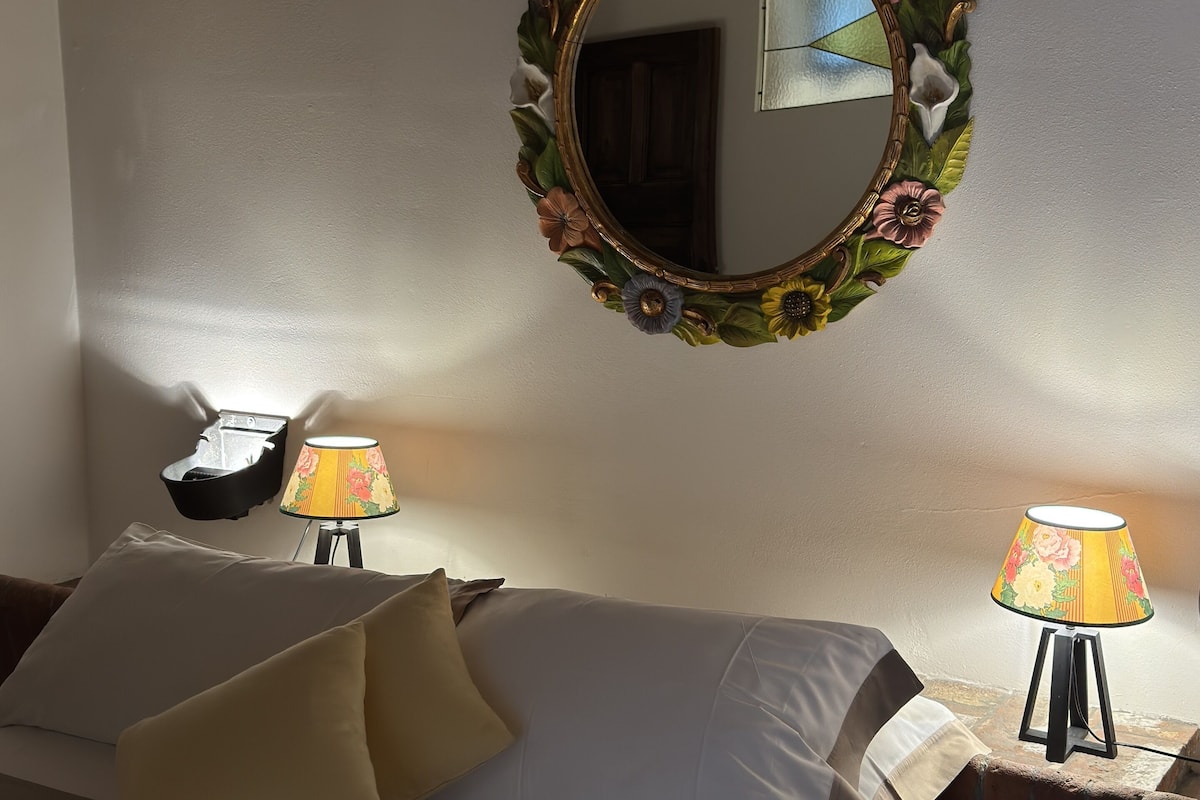 Habitación doble | 2 habitaciones, ropa de cama de alta calidad y edredón
