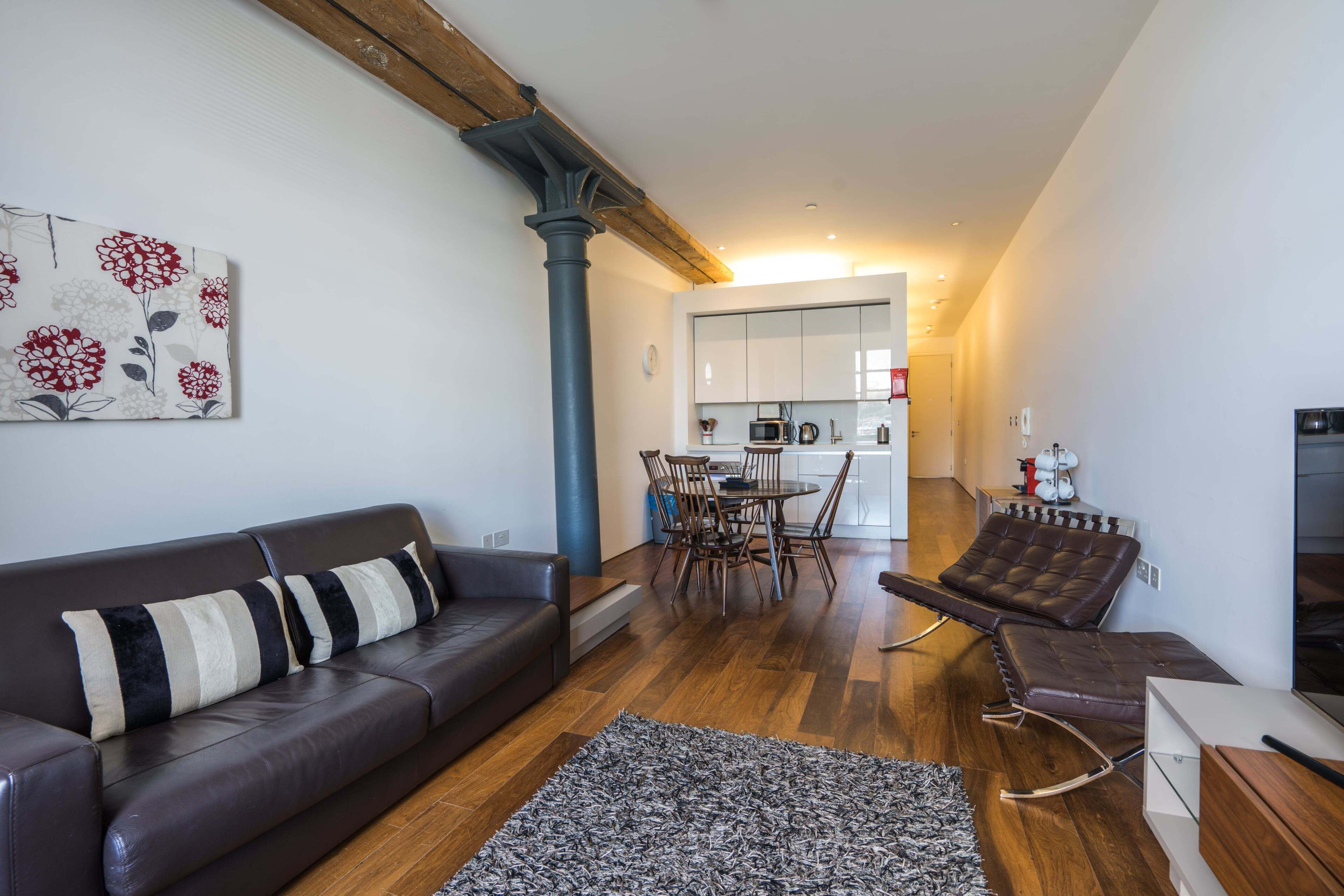 apartment, kitchen, sea view (6 mills bakery) | living area | 40-inch tv with digital channels