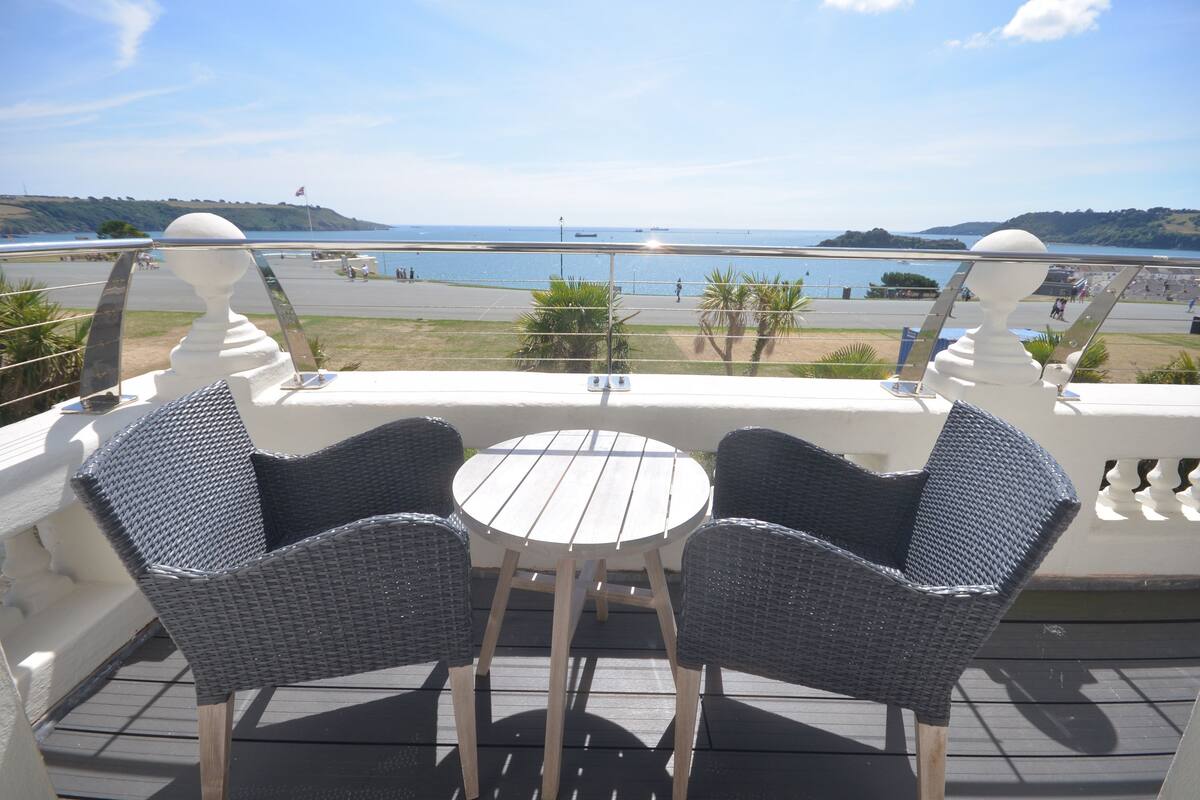 頂級公寓, 1 張加大雙人床及 1 張梳化床, 廚房, 海景 (Lady Astor Apartment) | 高級寢具、熨斗/熨衫板、免費 Wi-Fi、獨特設計