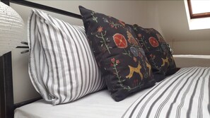 Loft panoramique | 3 chambres, bureau, rideaux d’obscurcissement, fer et planche à repasser