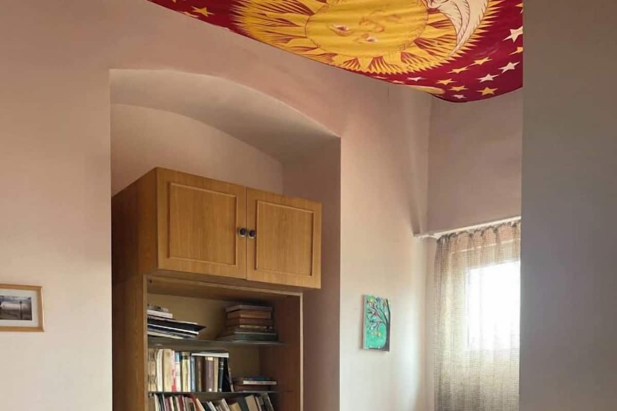 Habitació individual estàndard, 1 llit individual | Planxa i posts de planxar, wifi gratuïta i roba de llit 