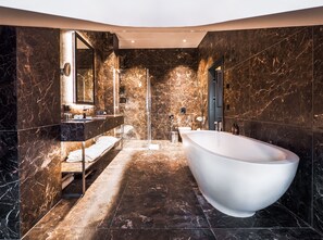 Junior Suite (Attic) | Bathroom - Hotel Pacai, a Member of Design Hotels (Vilnius)