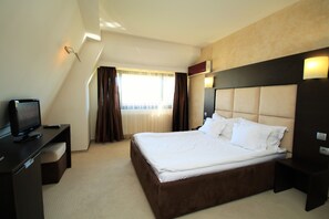 Minibar, soundproofing, cots/infant beds, rollaway beds