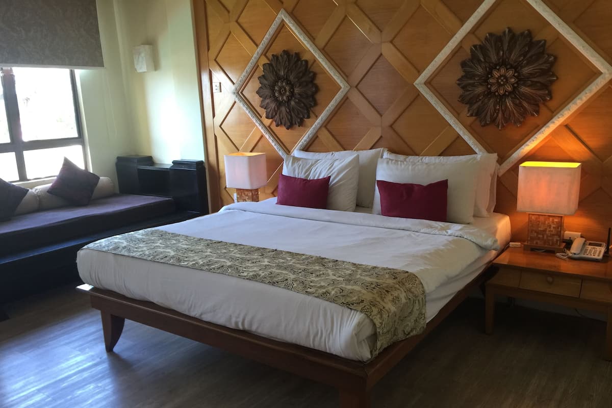 1 habitación, minibar, caja de seguridad en la habitación y escritorio