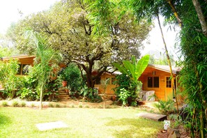 Front of property - Severine Cottages and Lounge (Nairobi)
