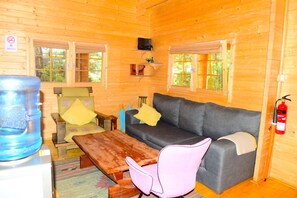 2 bedrooms, Egyptian cotton sheets, premium bedding, blackout curtains - Severine Cottages and Lounge (Nairobi)