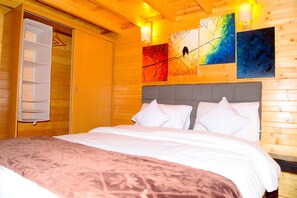 2 bedrooms, Egyptian cotton sheets, premium bedding, blackout curtains - Severine Cottages and Lounge (Nairobi)