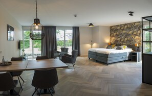 Wifi gratis y ropa de cama