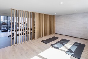 Yoga - Avani Melbourne Central Residences (Melbourne)