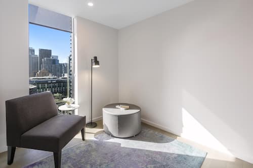 Premium bedding, desk, blackout drapes, soundproofing