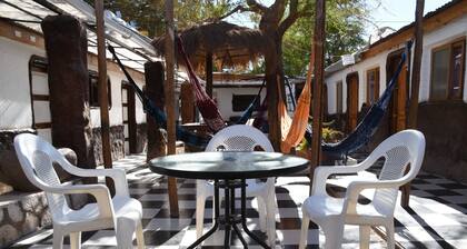 Hostal La Florida - Hostel